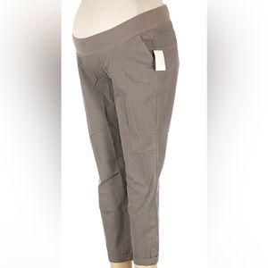 A Pea in the Pod Maternity Khakis Large